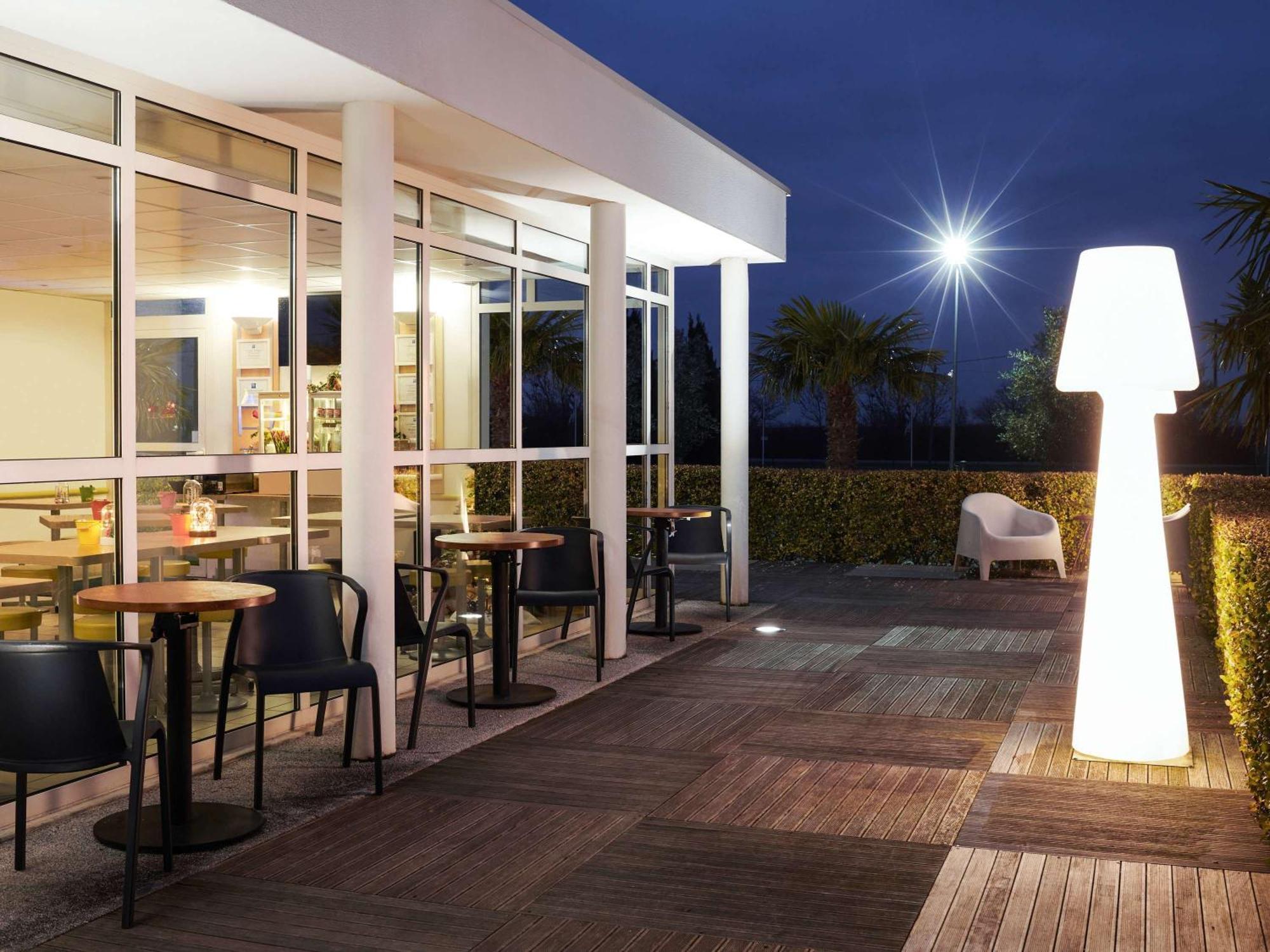 Ibis Budget Ancenis Mesanger Luaran gambar