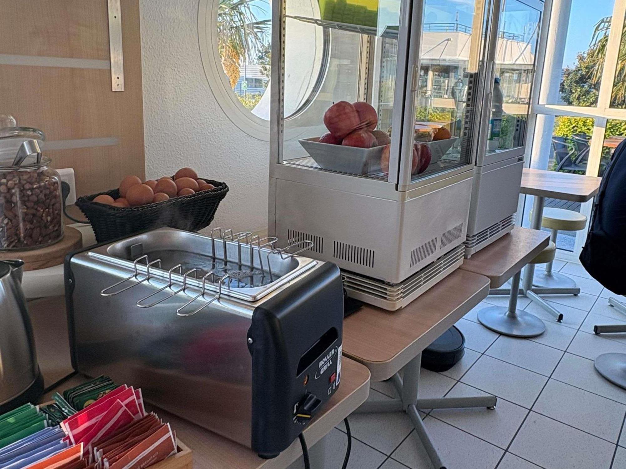 Ibis Budget Ancenis Mesanger Luaran gambar