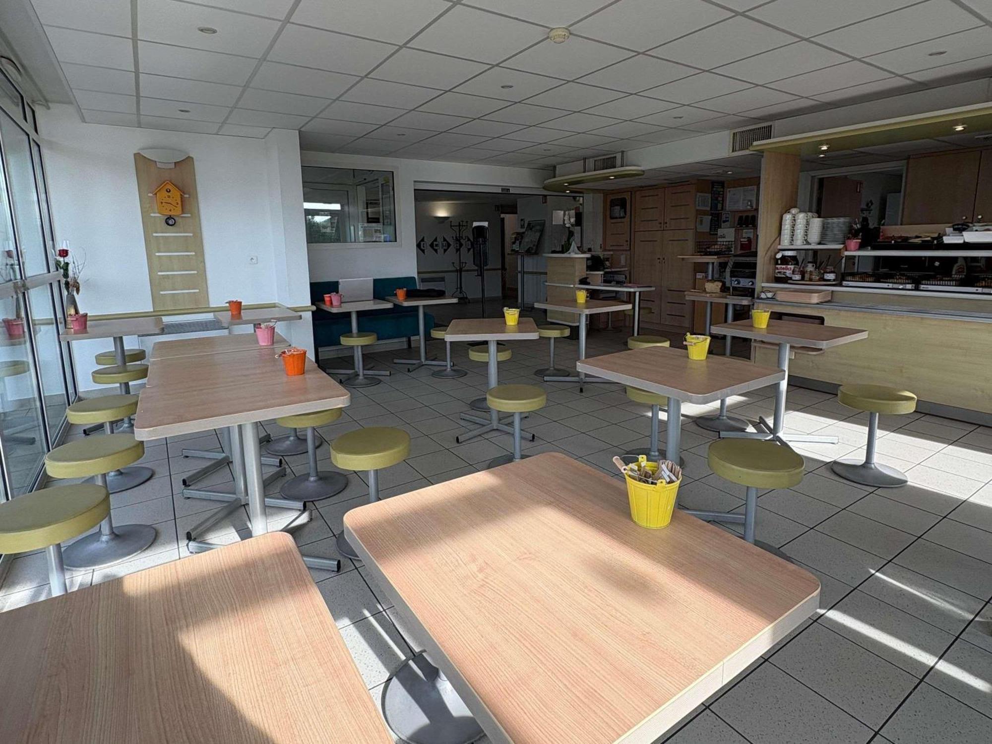 Ibis Budget Ancenis Mesanger Luaran gambar
