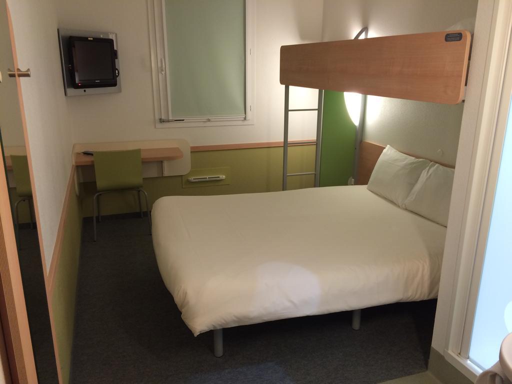 Ibis Budget Ancenis Mesanger Luaran gambar