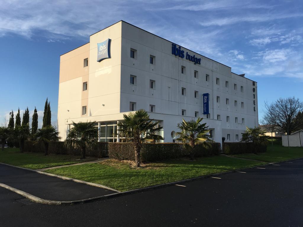 Ibis Budget Ancenis Mesanger Luaran gambar