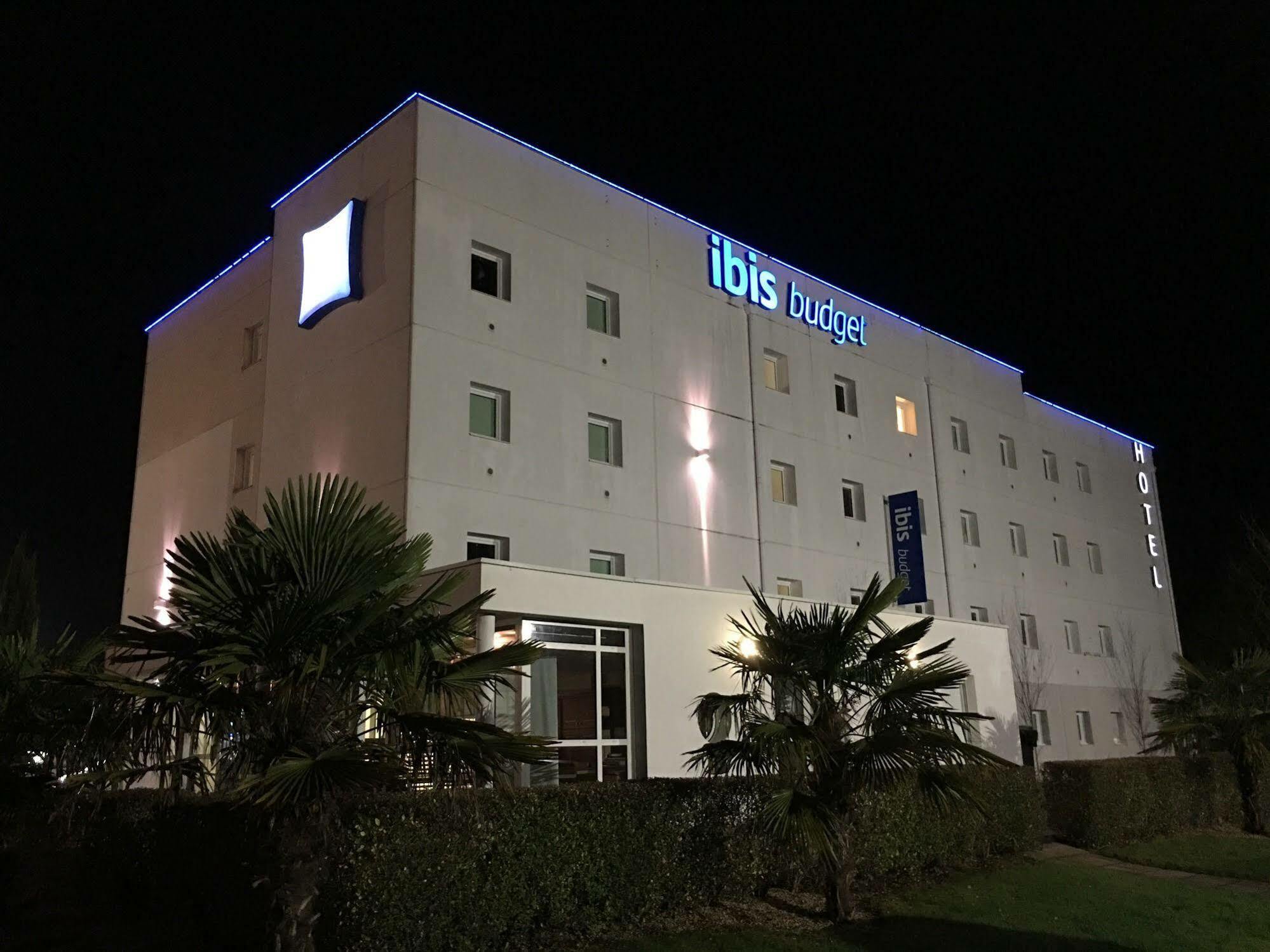 Ibis Budget Ancenis Mesanger Luaran gambar
