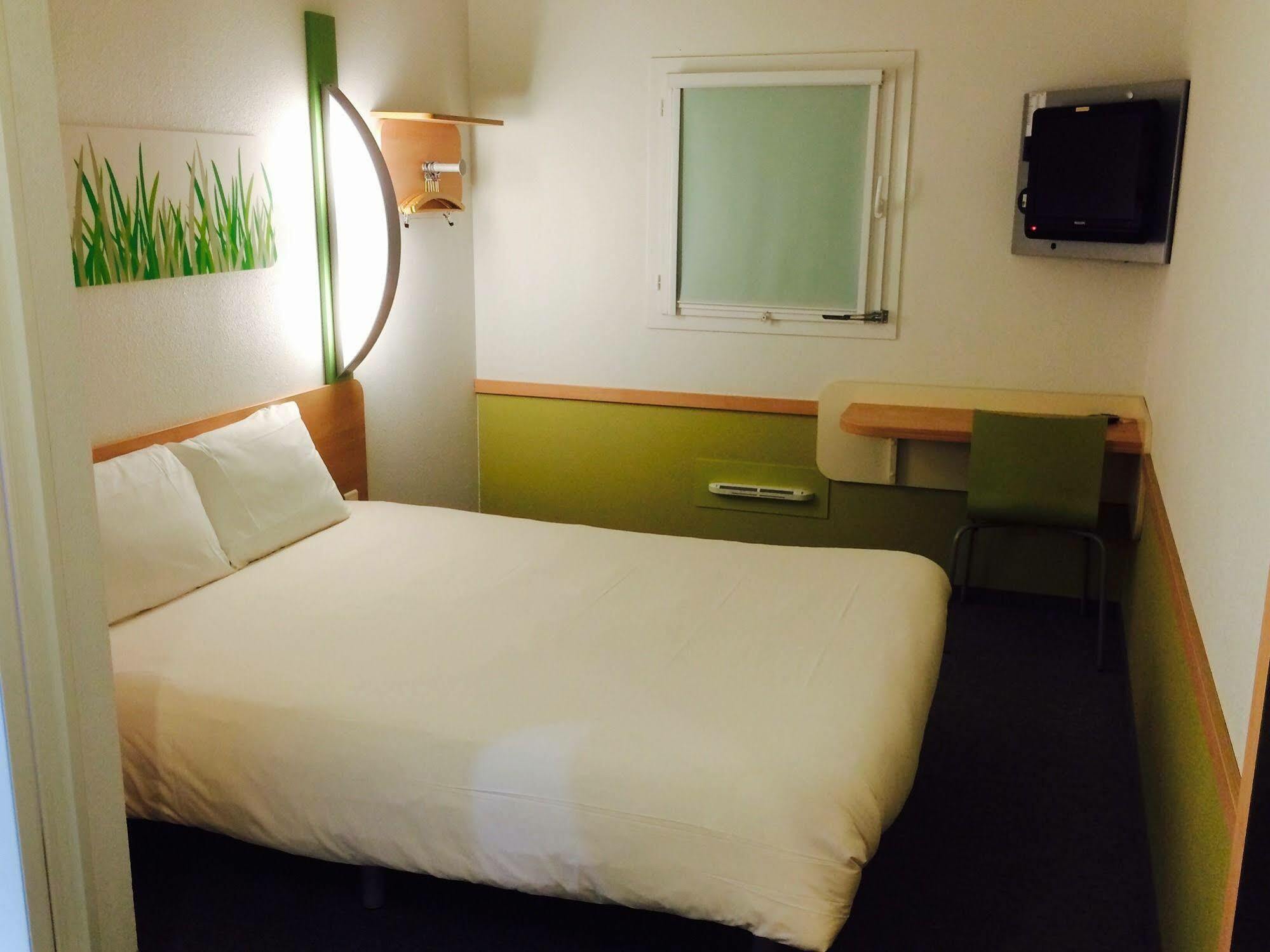Ibis Budget Ancenis Mesanger Luaran gambar